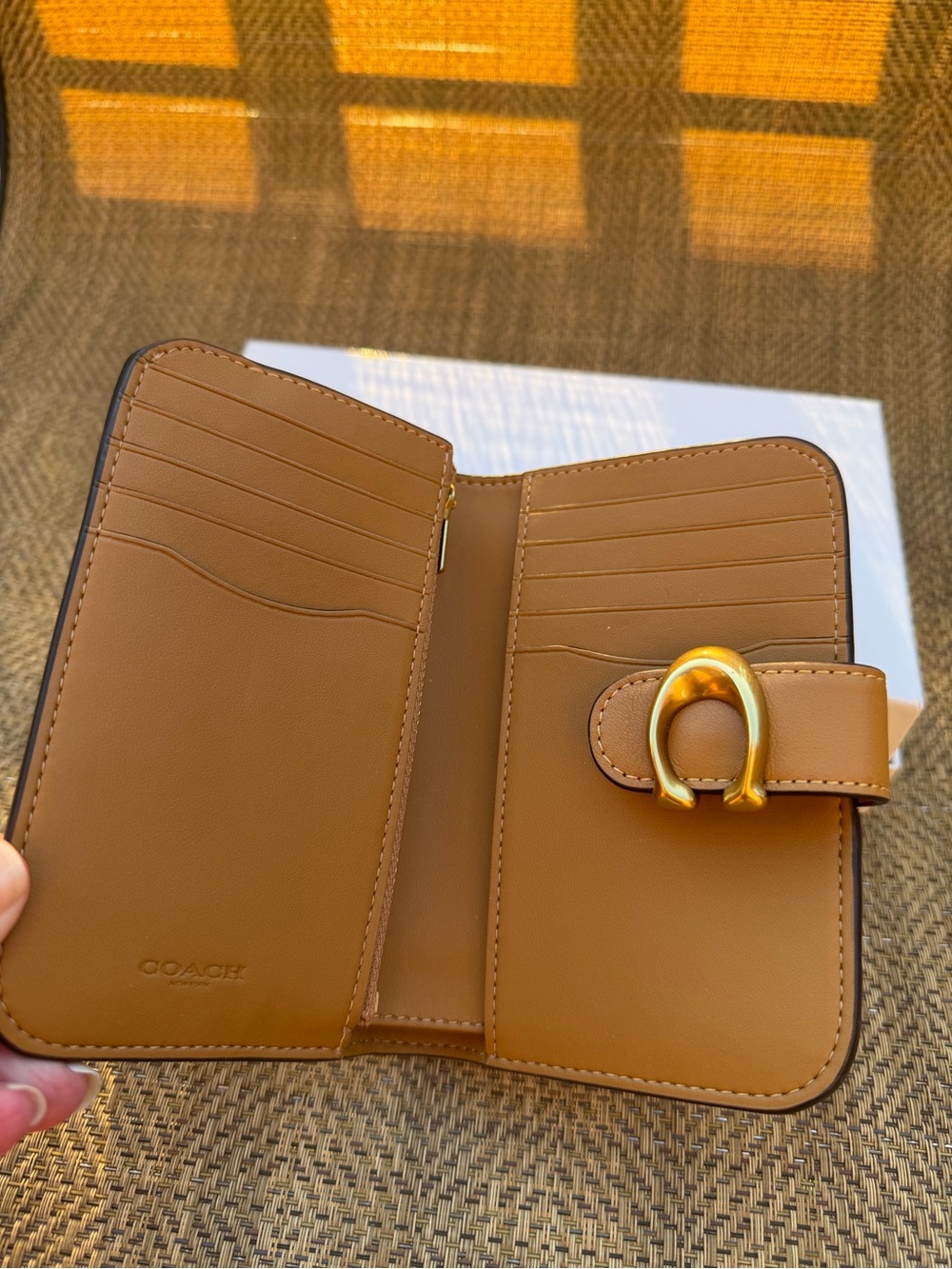 Coach Tabby Wallet Brass/HONEY Brown - Picture 3 of 5